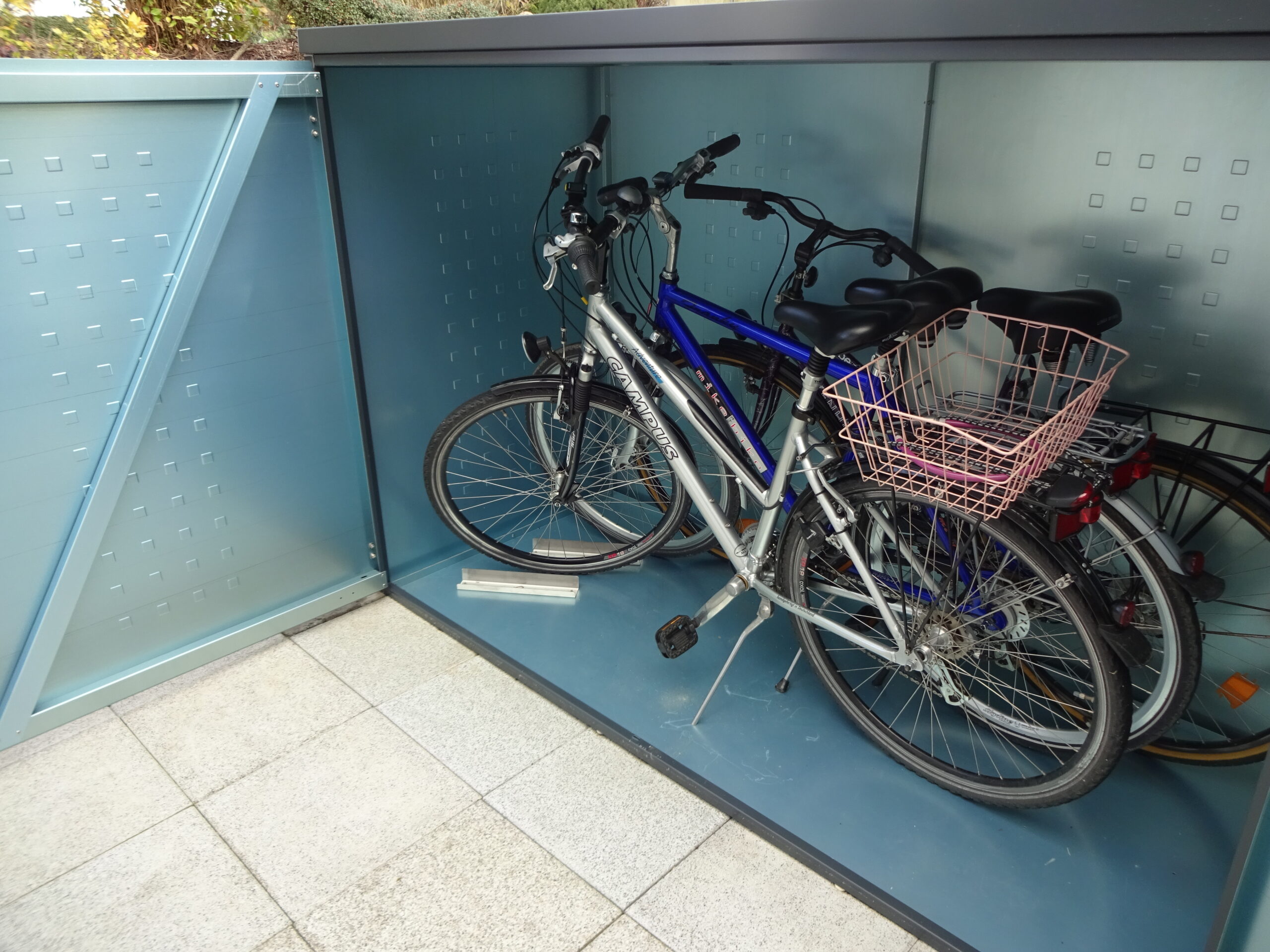 Gartenbox- Fahrradgarage FD mit Pultdach aus Aluminium RAL-7016 Anthrazit – Bild 4